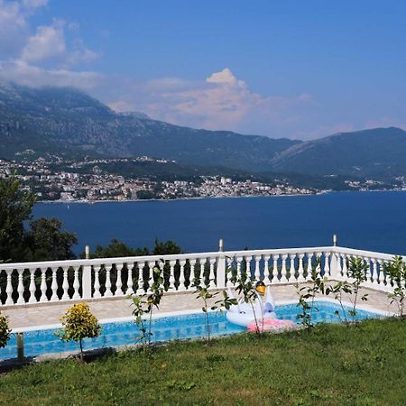 Mountain Bay Views Apartments Njivice Exterior foto